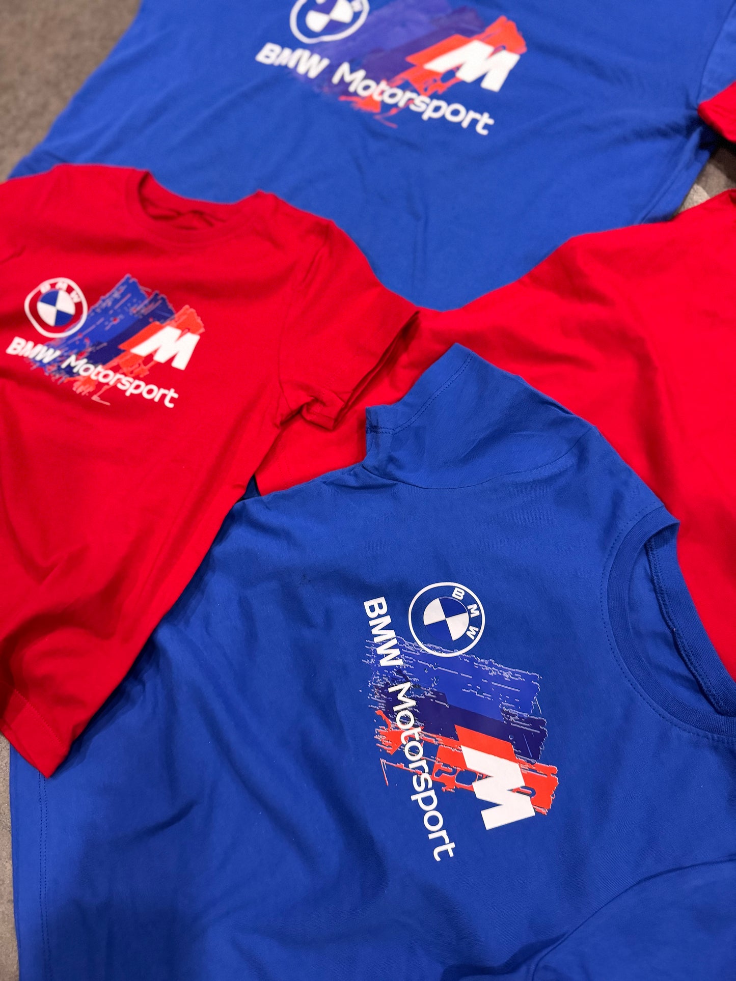 🏎️ T-shirt BMW Motorsport – Bleu & Rouge (Adulte & Kids)