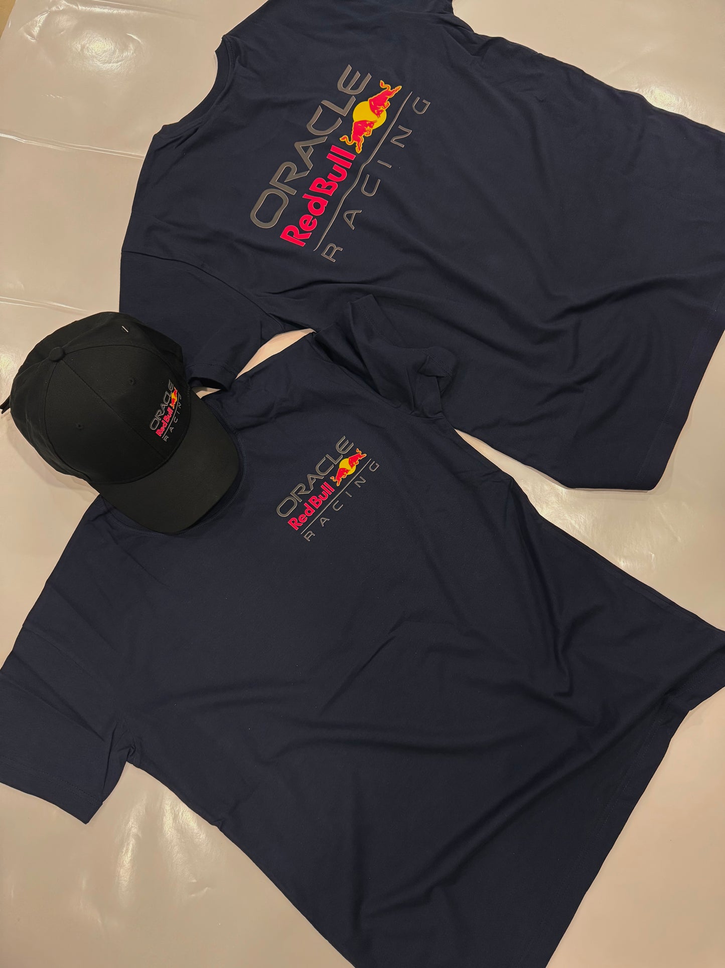 T-shirt & Casquette Red Bull Style – Pour les vrais passionnés !
